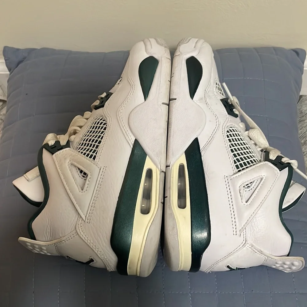 Air Jordan 4 Retro Oxidized Green (GS) Youth 5.5 like new very good condition - Picture 6 of 11